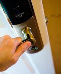 Safe Key Shop Cranbury, NJ 609-264-3988 Safe Key Shop Cranbury, NJ 609-264-3988 - comm-01